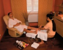 RELAXING TEMPLE CLASSIC OR FOOT MASSAGE